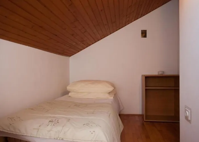 Ruhige Mit Herrlicher Aussicht By Interhome Appartamento Spalato