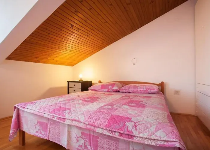 Ruhige Mit Herrlicher Aussicht By Interhome Appartamento Spalato